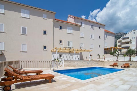 Apartments Sara 2 Apartment in Bol