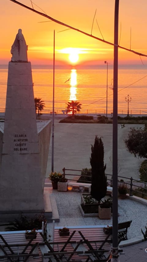 Sea view, Sunrise