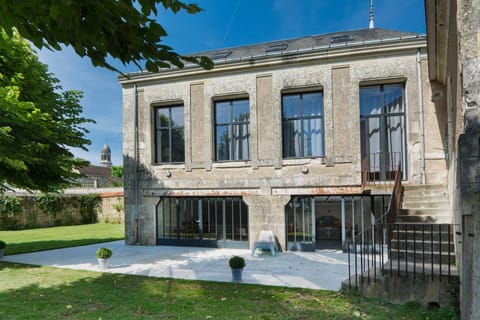Inner courtyard view