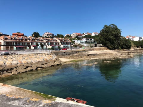 Facade/entrance, Beach