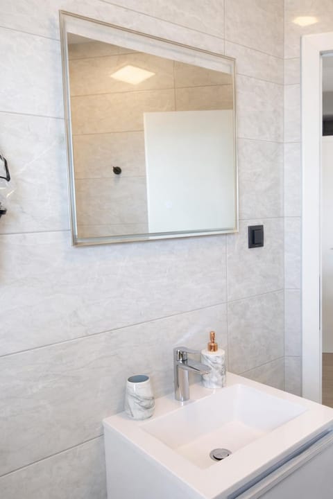 Sea view Apartment in Lika-Senj County