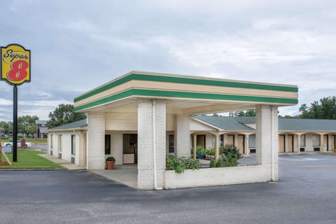 Property building, On site