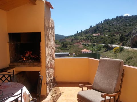 BBQ facilities, Balcony/Terrace