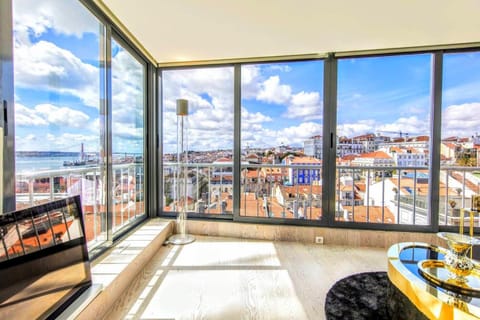 City view, River view