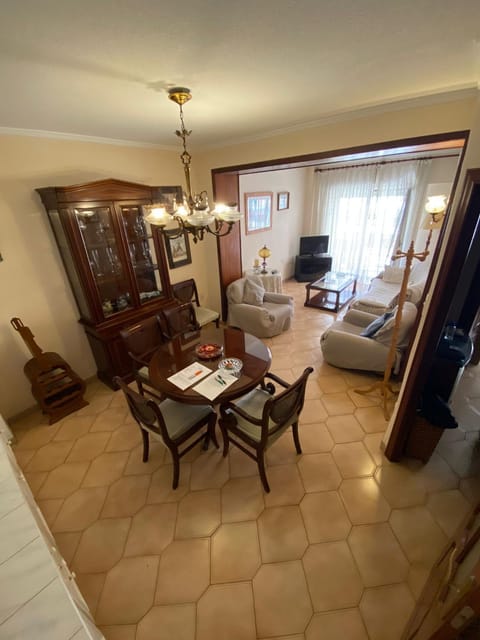Lounge or bar, Dining area