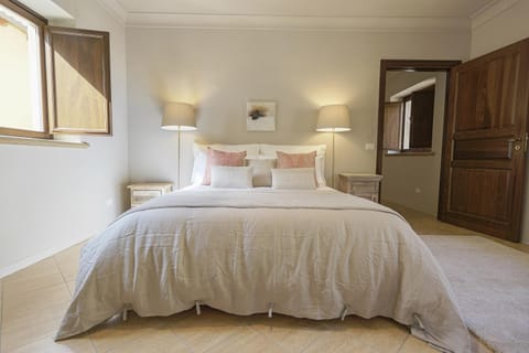 Shower, Toilet, Bathroom, TV and multimedia, Balcony/Terrace, Bedroom