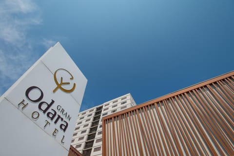 Facade/entrance, Property logo or sign