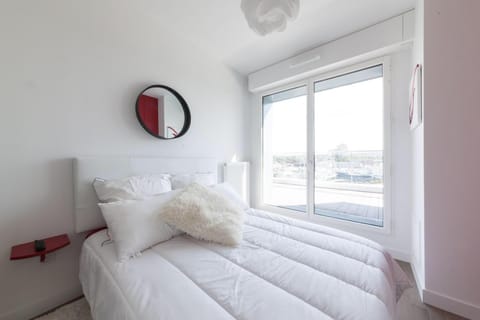 Porte de Versailles et Parc des Princes Apartment in Issy-les-Moulineaux