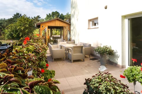 Facade/entrance, Balcony/Terrace, Windsurfing