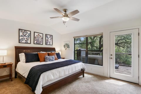 Arroyo House in Wimberley