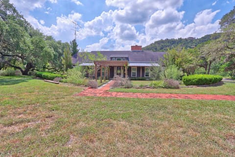 Retama House in Wimberley