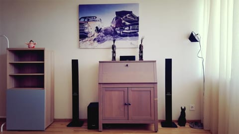 Living room, Photo of the whole room, Bedroom