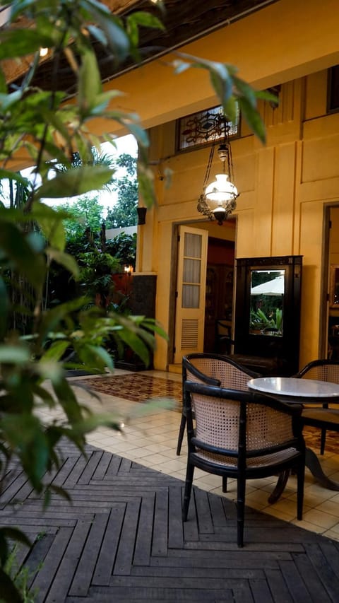 Lounge or bar
