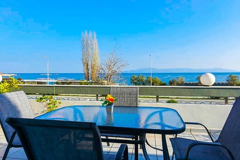 Spring, Day, Balcony/Terrace, Sea view