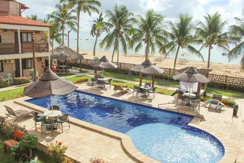 Day, Natural landscape, Beach, Swimming pool