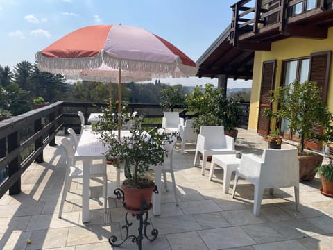 BB10 OASI Country House in Lombardy