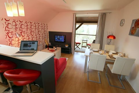 Balcony/Terrace, Living room, Dining area