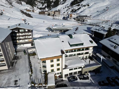 Property building, Bird's eye view