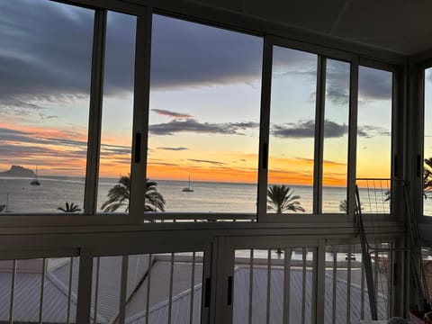 View (from property/room), Balcony/Terrace, Sea view, Sunset