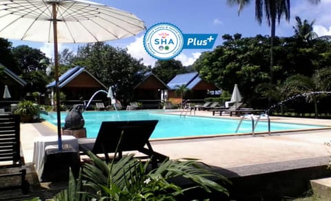 Lanta Sunny House Resort in Sala Dan