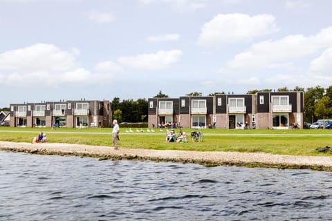 Day, Garden, Balcony/Terrace, Cycling, Autumn, On site, Guests, Garden view, Lake view