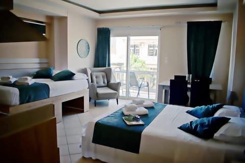 Living room, Photo of the whole room, Bedroom