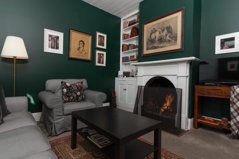 Living room, fireplace