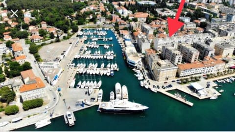 Apartment Sunshine near bridge Apartment in Zadar