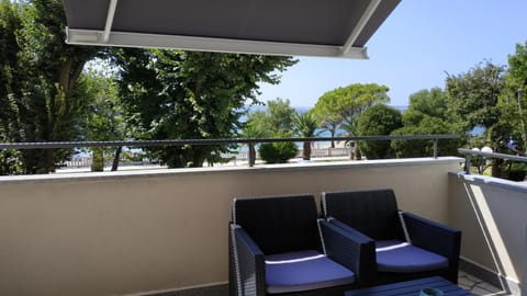 Day, View (from property/room), Balcony/Terrace