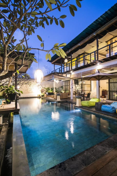 Balcony/Terrace, Swimming pool