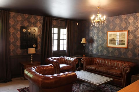 Living room, Lounge or bar, Seating area