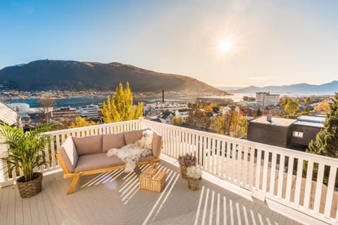 Day, Summer, On site, City view, Mountain view, Sea view