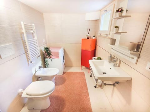 Casa Chiara in centro con corte privata Apartment in San Benedetto del Tronto