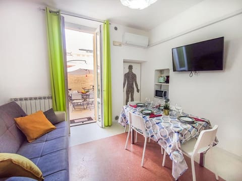 Casa Chiara in centro con corte privata Apartment in San Benedetto del Tronto