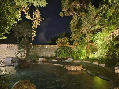 Hot Spring Bath, Open Air Bath