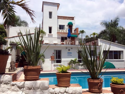 Day, Swimming pool, Swimming pool