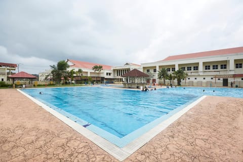 Property building, Swimming pool