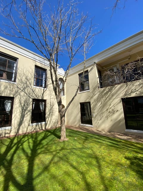 @Leisure Guest Suite Apartment in Stellenbosch