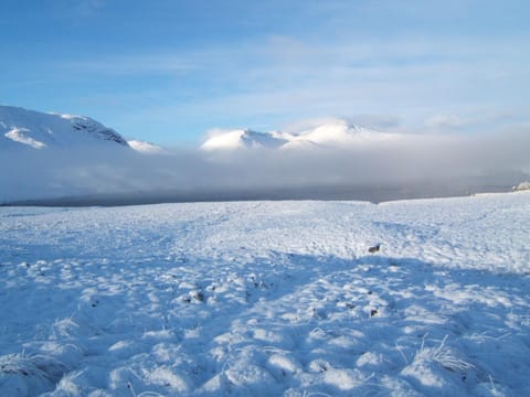 Nearby landmark, Natural landscape