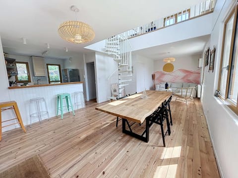 Maison de vacances à 20m de la plage, jardin clos, Wi-Fi, idéale famille - FR-1-361-163 House in Jullouville