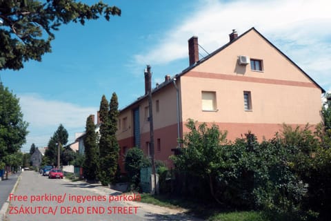 Property building, Parking