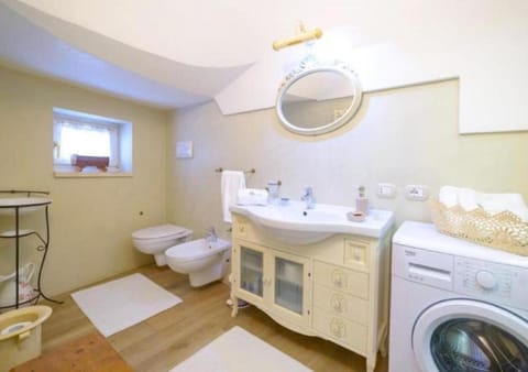 Toilet, Bathroom, bidet