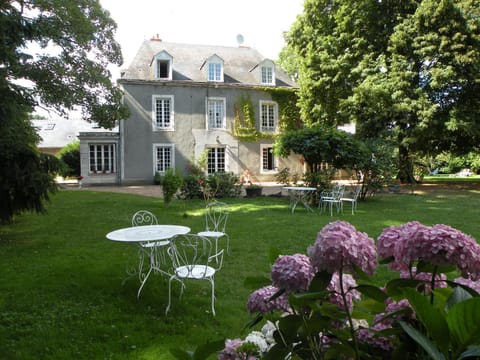 Les Talvasières Bed and Breakfast in Le Mans