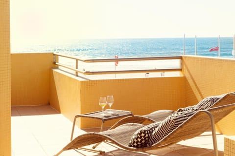 Patio, BBQ facilities, Balcony/Terrace, Beach, Sea view, Sunrise, Sunset