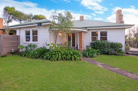 Property building, Garden, Garden view
