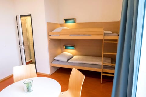 Shower, Seating area, bunk bed