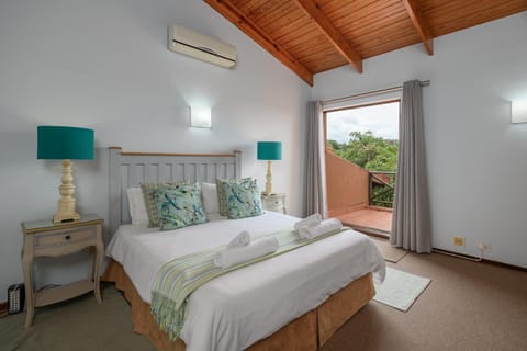 Bedroom, air conditioner