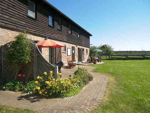 Property building, Balcony/Terrace, Garden view