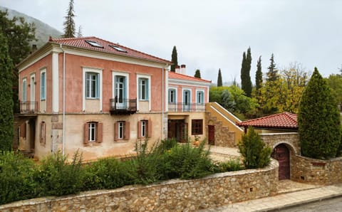 Property building, Day, Garden view