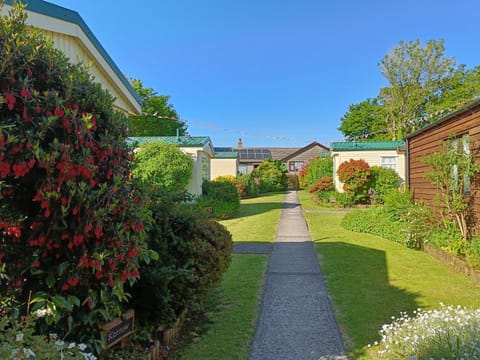 Property building, Garden